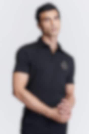 Black Supema Cotton Knitted T-shirt by S&N by Shantnu Nikhil Men at Pernia's Pop Up Shop