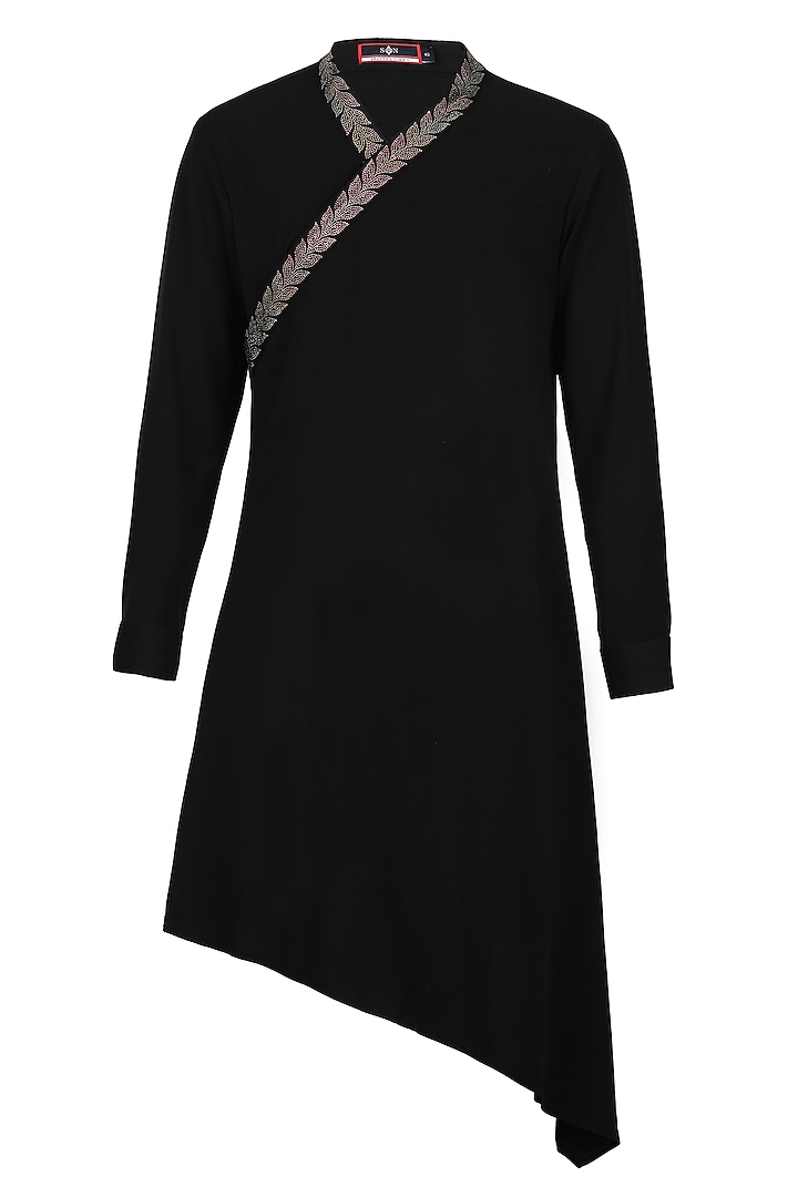 Black Suiting Asymmetrical Kurta by S&N by Shantnu Nikhil Men at Pernia's Pop Up Shop