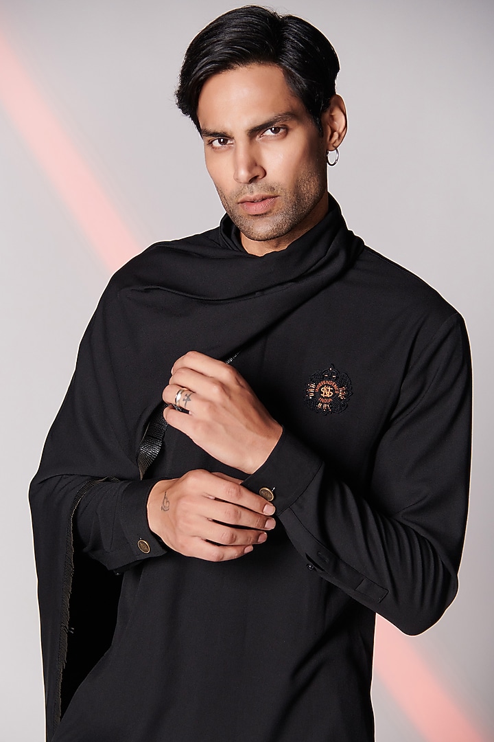 Black Terylene Draped Kurta by S&N by Shantnu Nikhil Men at Pernia's Pop Up Shop