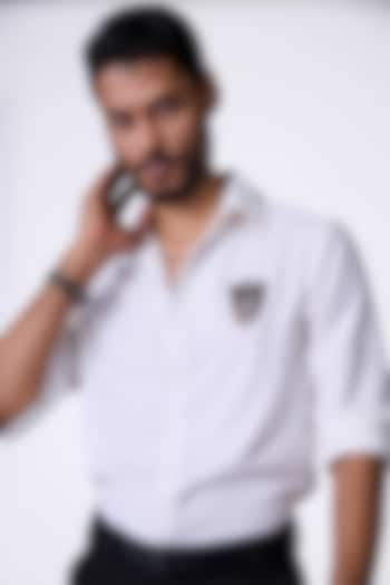 Off-White Terylene Embroidered Shirt by S&N by Shantnu Nikhil Men at Pernia's Pop Up Shop