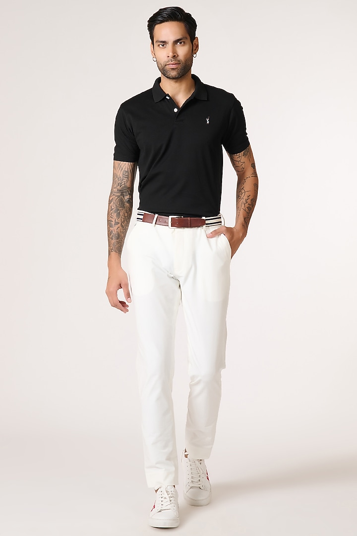 Black Giza Cotton T-Shirt by S&N by Shantnu Nikhil Men at Pernia's Pop Up Shop
