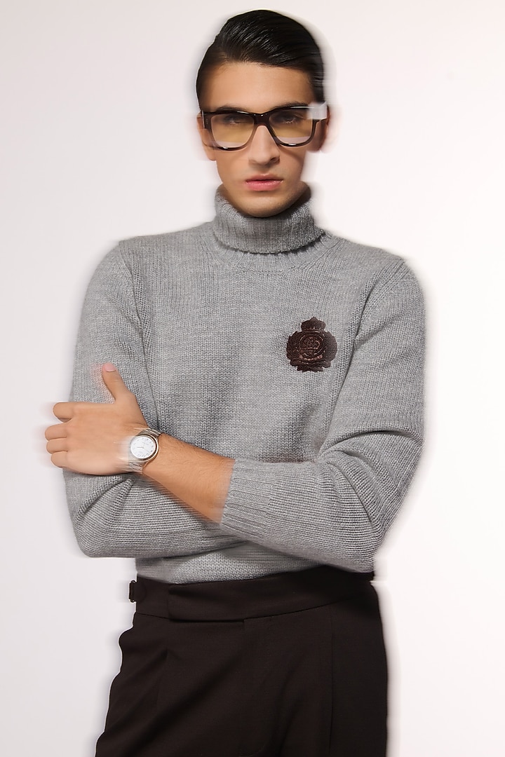 Grey Cashmere High Neck Sweater by S&N by Shantnu Nikhil Men at Pernia's Pop Up Shop