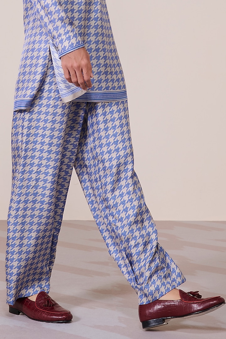 Blue Silk Twill Houndstooth Printed Trousers by S&N by Shantnu Nikhil Men at Pernia's Pop Up Shop