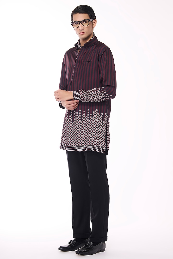 Black Silk Twill Printed Kurta by S&N by Shantnu Nikhil Men at Pernia's Pop Up Shop