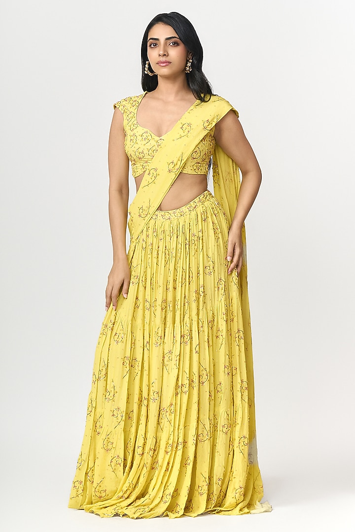 Lemon Yellow Crepe Hand Embroidered Pre-Draped Wedding Saree Set by Shivani Nirupam at Pernia's Pop Up Shop