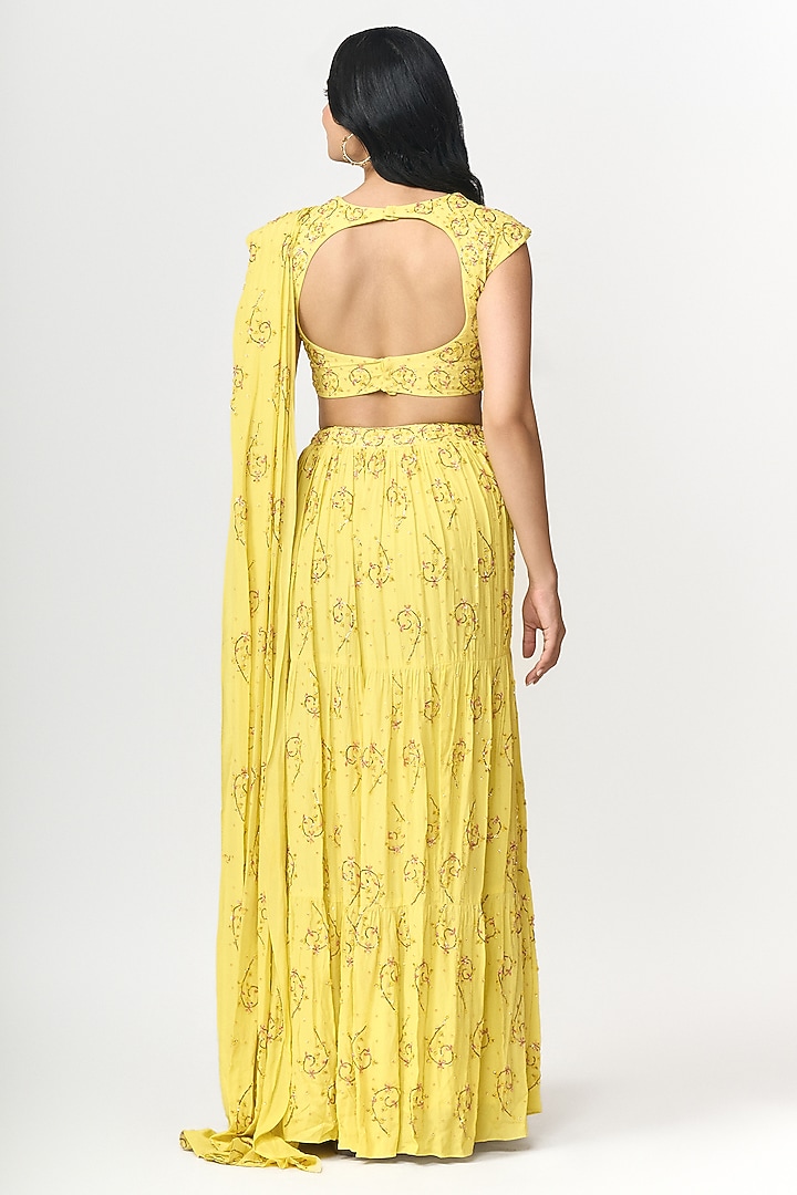 Lemon Yellow Crepe Hand Embroidered Pre-Draped Wedding Saree Set by Shivani Nirupam at Pernia's Pop Up Shop