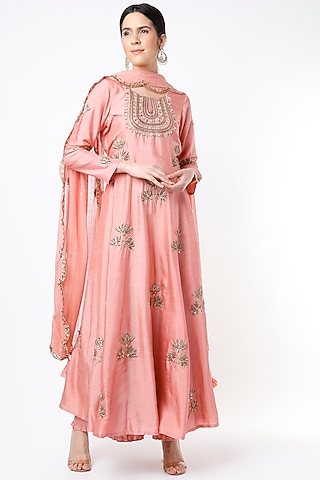 Blush Pink Embroidered Anarkali Set by Shilpa Poddar