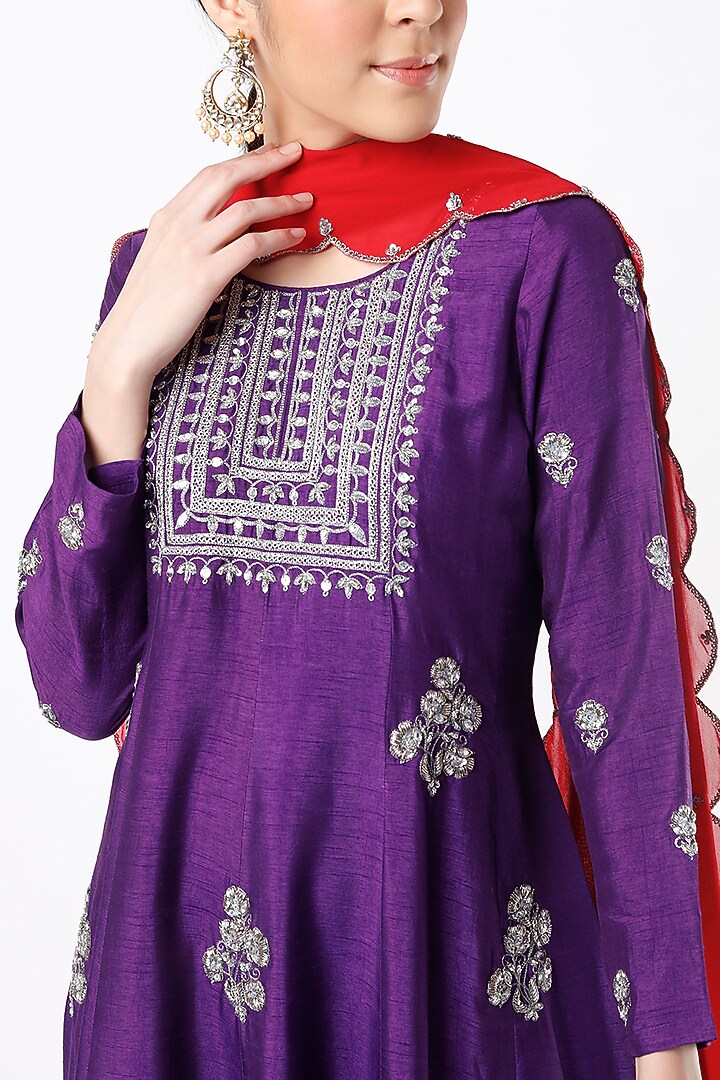 Violet Embroidered Wedding Anarkali Set by Shilpa Poddar at Pernia's Pop Up Shop