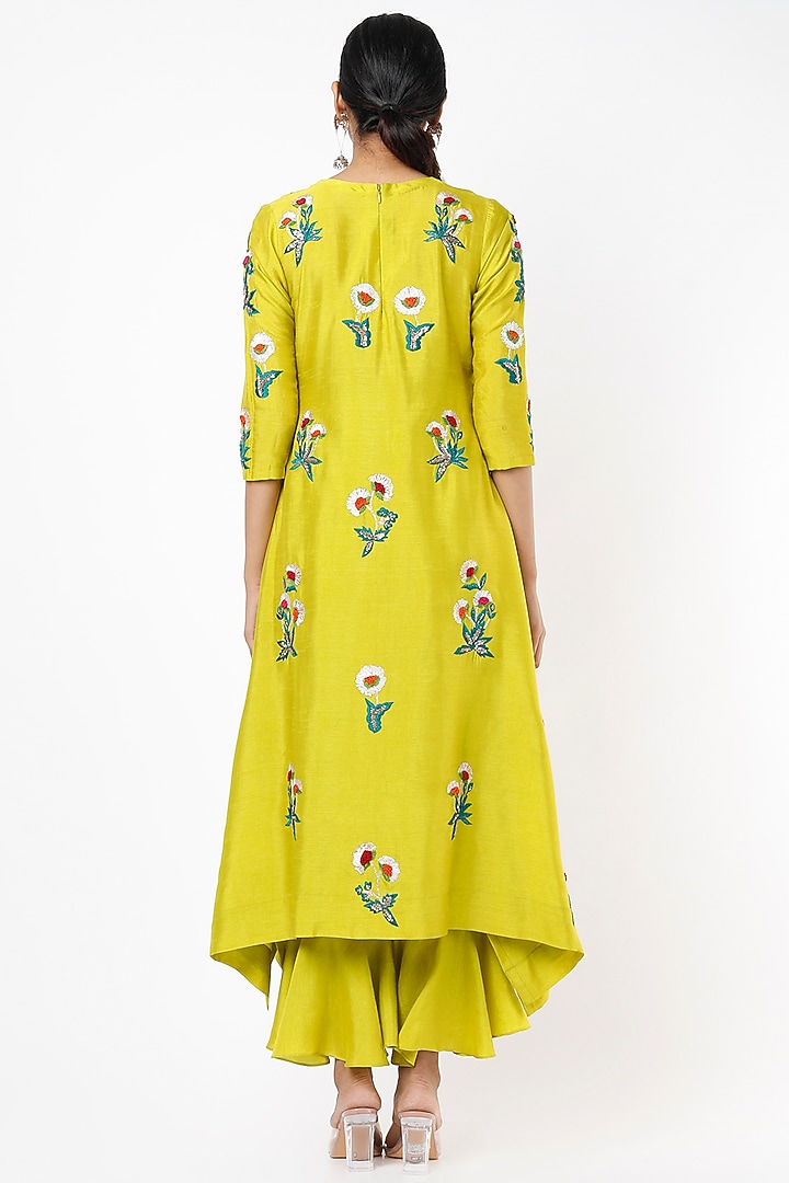 Lime Silk Embroidered Tunic Set by Shilpa Poddar at Pernia's Pop Up Shop