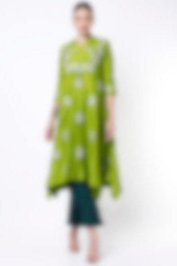 Mehendi Green Embroidered Asymmetrical Tunic Set by Shilpa Poddar