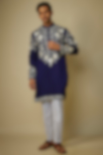 Blue Silk Resham & Kashmiri Embroidered Kurta Set by sharad raghav men at Pernia's Pop Up Shop