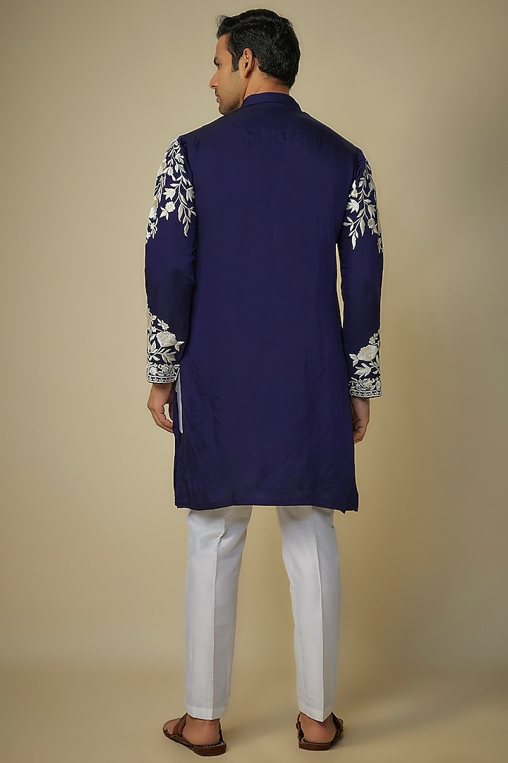 Blue Silk Resham & Kashmiri Embroidered Kurta Set by Sharad Raghav men at Pernia's Pop Up Shop