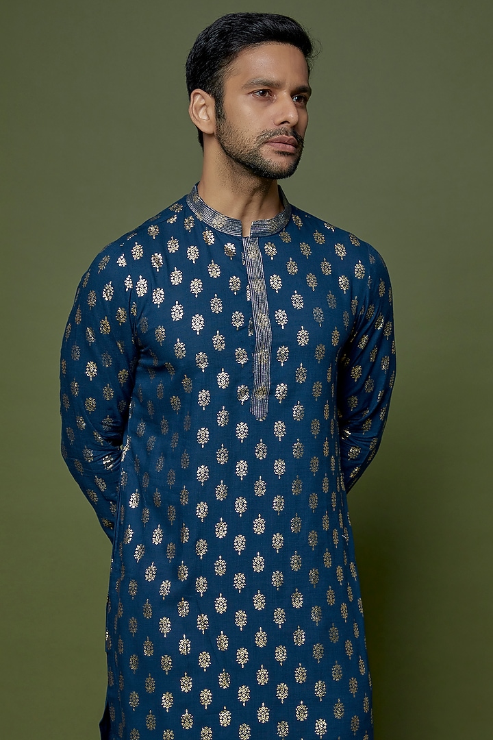 Teal Blue Slub Cotton Silk Printed Kurta Set by sharad raghav men at Pernia's Pop Up Shop