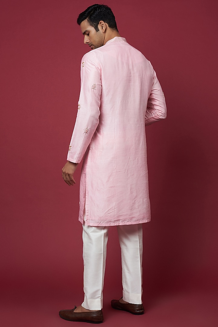 Pink Dola Silk Hand Embroidered Kurta Set by sharad raghav men at Pernia's Pop Up Shop
