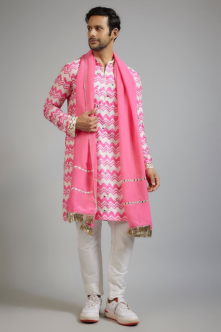 Pink Modal Silk Zig-Zag Printed & Gota Patti Embroidered Kurta Set by sharad raghav men