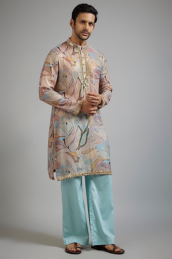 Gold & Blue Shimmer Georgette Digital Printed Kurta Set by sharad raghav men at Pernia's Pop Up Shop