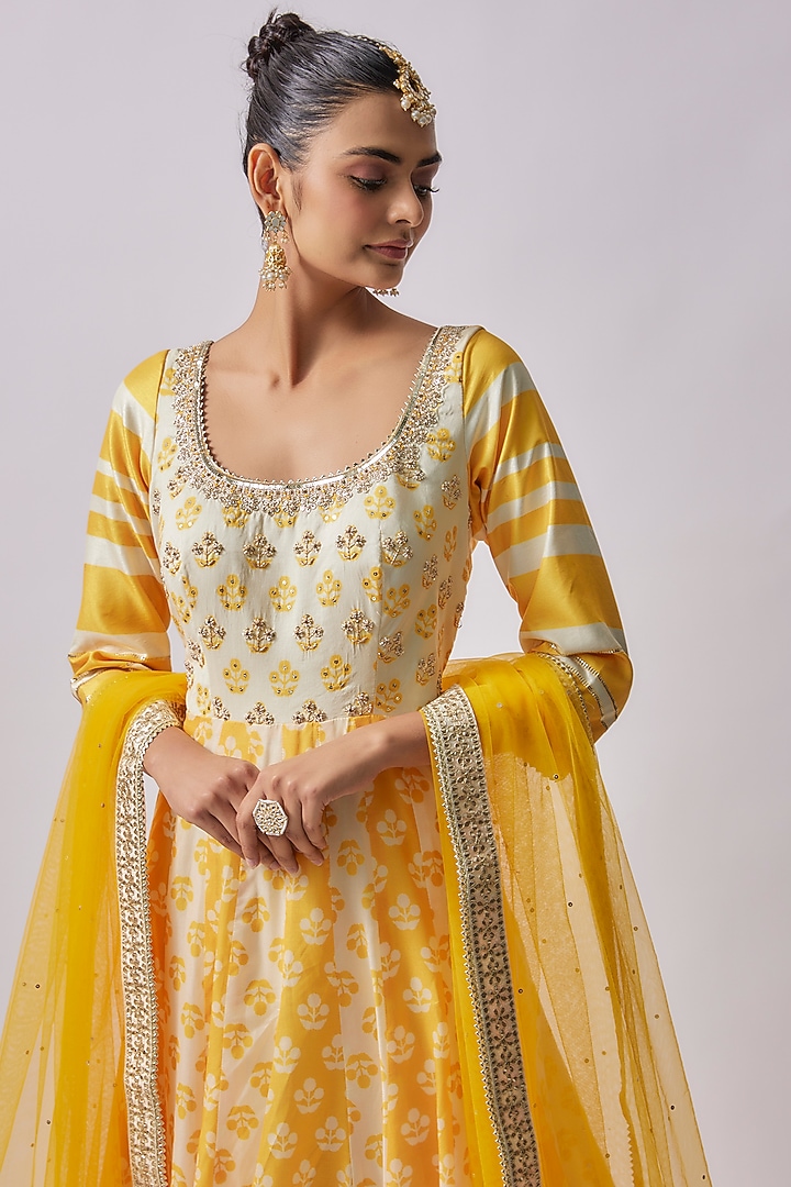 Ivory & Yellow Dola Silk Printed Party Wear Anarkali Set by Sharad Raghav at Pernia's Pop Up Shop