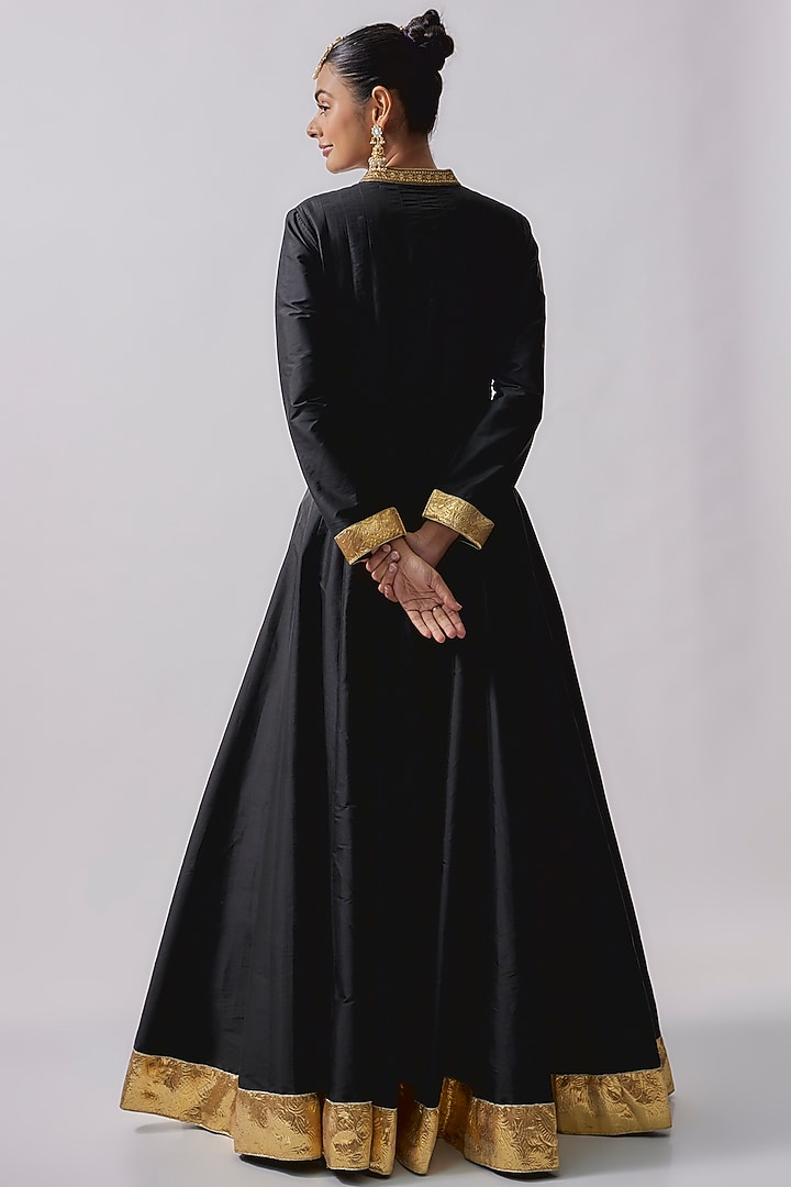 Black Dola Silk & Polyester Embroidered Party Wear Anarkali Set by Sharad Raghav at Pernia's Pop Up Shop