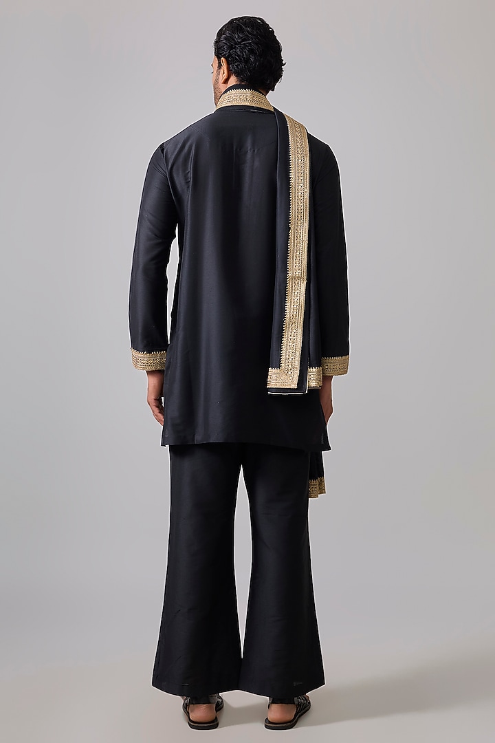  Black Cotton Kurta Set by Sharad raghav men at Pernia's Pop Up Shop