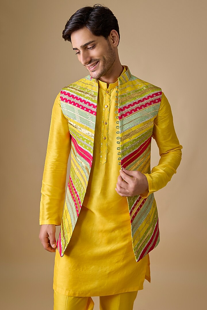 Multi-Colored Pure Banarasi Brocade Handwoven Printed Bundi Jacket Set by Sharad Raghav men at Pernia's Pop Up Shop