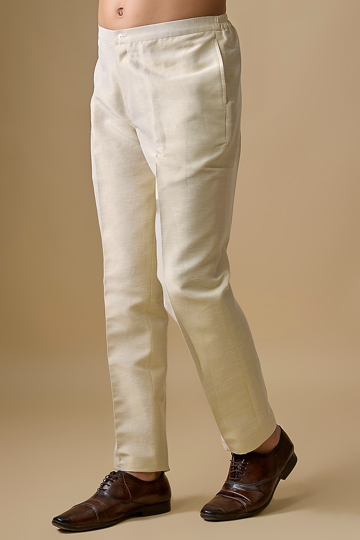 Ivory Banarasi Silk Pearl & Cutdana Embroidered Wedding Bandhgala Set by Sharad Raghav men at Pernia's Pop Up Shop