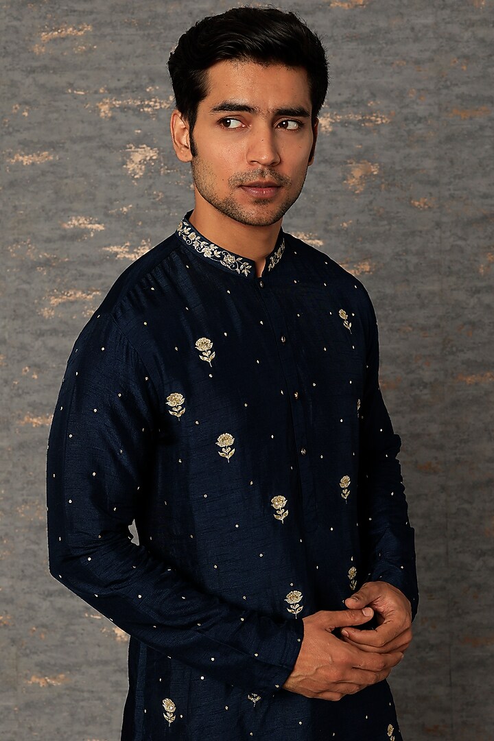 Navy Blue Silk Hand Embroidered Kurta Set by sharad raghav men at Pernia's Pop Up Shop