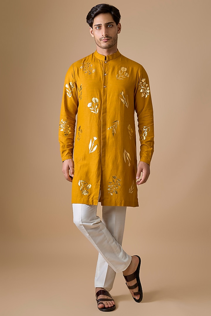 Mustard Yellow Linen Silk Foil Printed Kurta Set by sharad raghav men