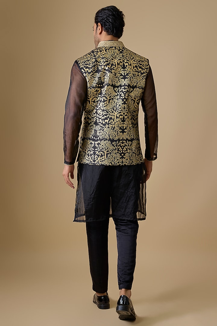 Black Silk Foil Printed Bundi Jacket Set by Sharad Raghav men at Pernia's Pop Up Shop