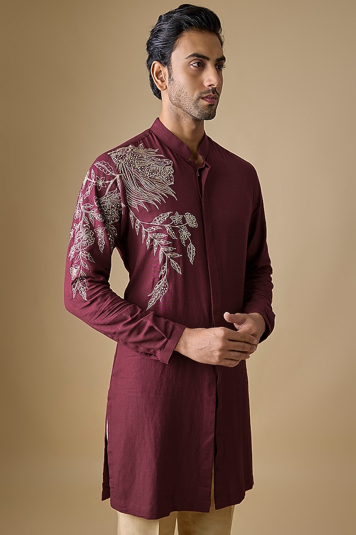 Plum Linen Silk Zari Embroidered Kurta Set by Sharad Raghav men at Pernia's Pop Up Shop