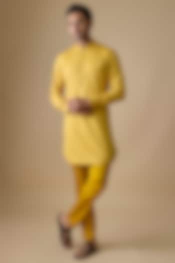 Yellow Linen Silk Kurta Set by sharad raghav men