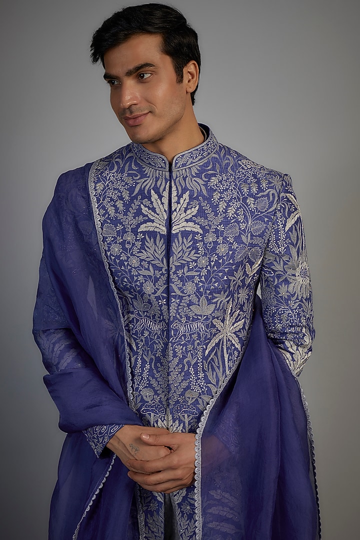 Royal Blue Silk Zari & Resham Embroidered Indowestern Set by Sharad raghav men at Pernia's Pop Up Shop