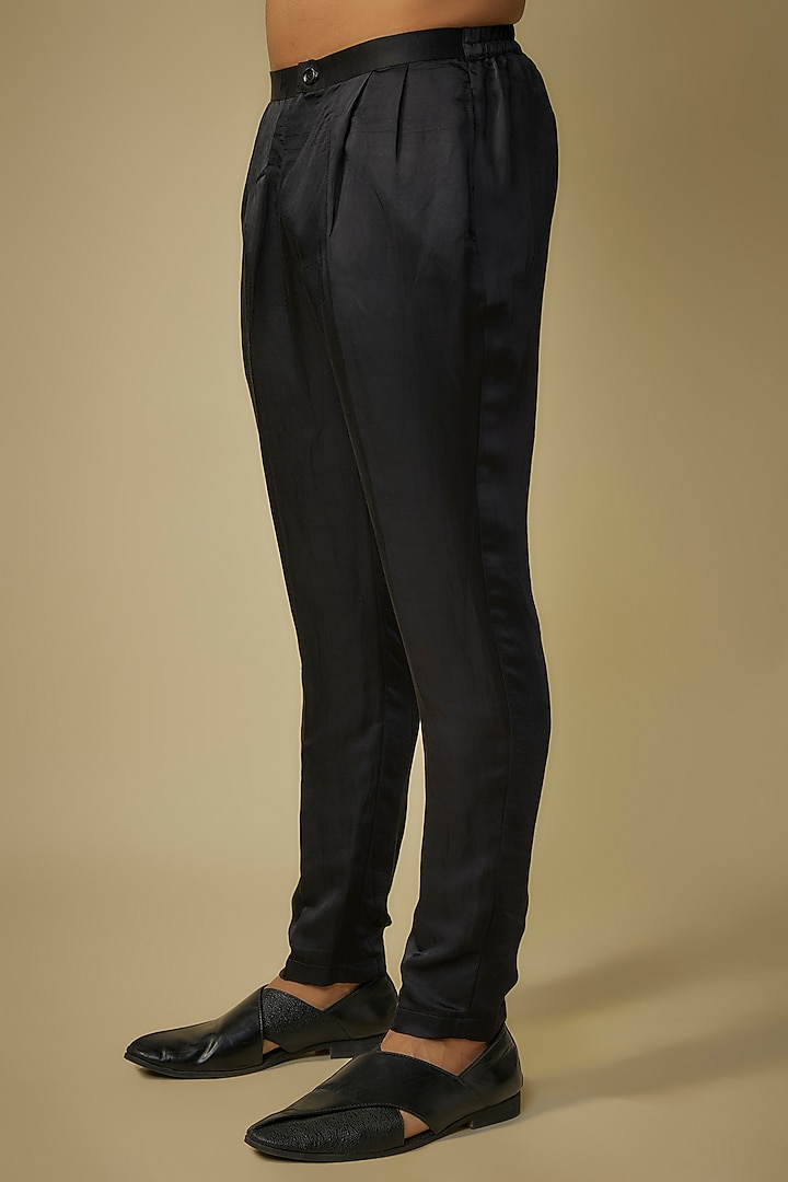 Black Linen Silk Kashmiri Embroidered Kurta Set by sharad raghav men at Pernia's Pop Up Shop