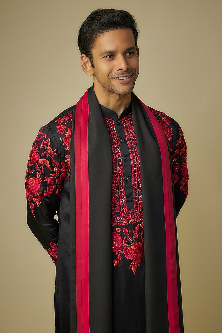 Black Linen Silk Kashmiri Embroidered Kurta Set by sharad raghav men at Pernia's Pop Up Shop