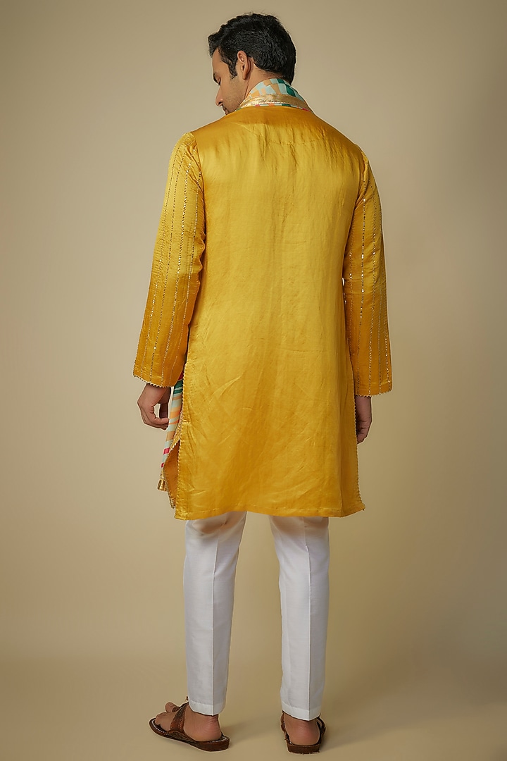 Yellow Linen Silk Hand Embroidered Kurta Set by sharad raghav men at Pernia's Pop Up Shop