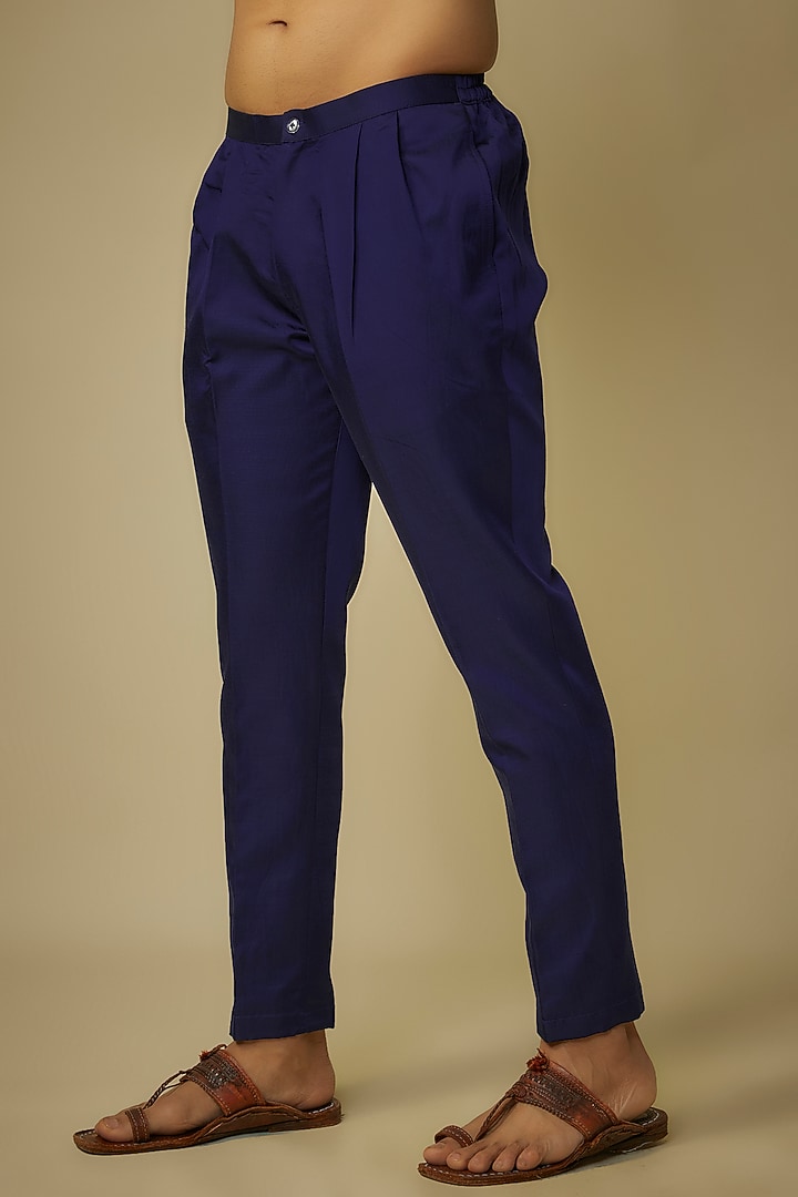Blue Silk Resham & Kashmiri Embroidered Kurta Set by Sharad Raghav men at Pernia's Pop Up Shop