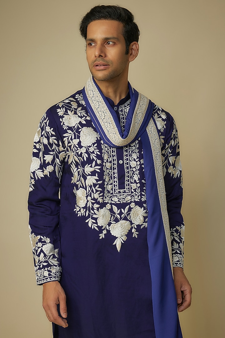 Blue Silk Resham & Kashmiri Embroidered Kurta Set by Sharad Raghav men at Pernia's Pop Up Shop