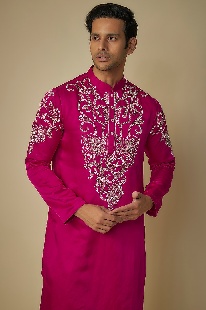 Fuchsia Pink Linen Silk Hand Embroidered Kurta Set by Sharad Raghav men at Pernia's Pop Up Shop