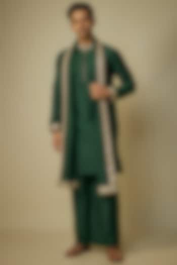 Emerald Green Poly Silk Kurta Set by sharad raghav men