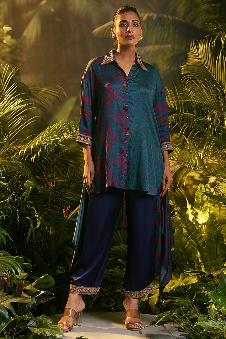 Blue Gajji Patola Printed Pant Set by SHRADDHA RAMBHIA at Pernia's Pop Up Shop