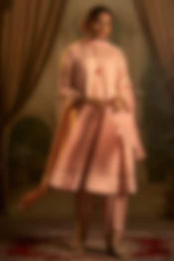 Blush Pink Chanderi Weave Butti Dori Embroidered Kurta Set by SHRADDHA RAMBHIA at Pernia's Pop Up Shop