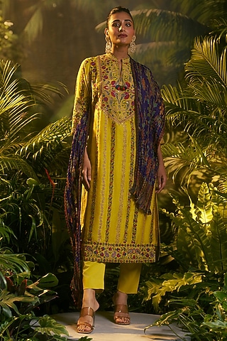 Mustard Linen Silk Resham Embroidered Kurta Set by SHRADDHA RAMBHIA