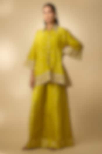 Yellow Chanderi Dori Embroidered Co-Ord Set by SHRADDHA RAMBHIA at Pernia's Pop Up Shop