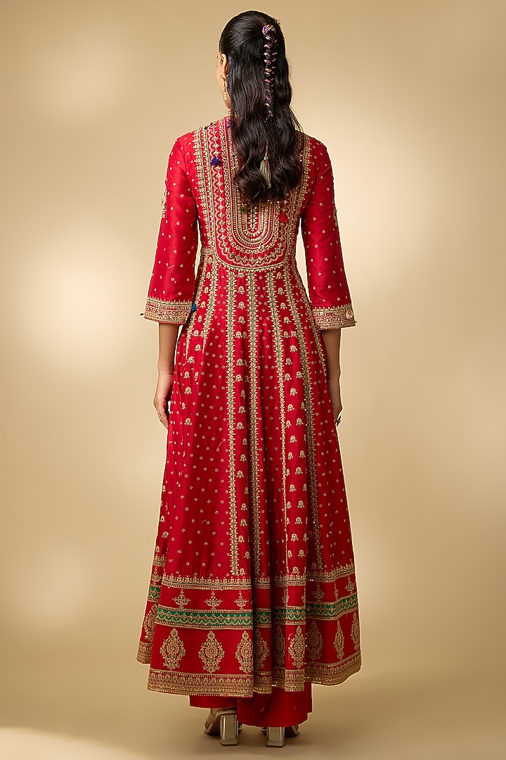 Red Vegan Silk Hand Embellished Wedding Anarkali Set by SHRADDHA RAMBHIA at Pernia's Pop Up Shop