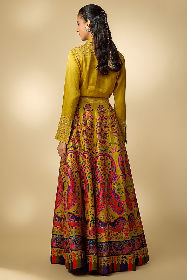 Mustard Gajji Silk Paisley Printed Lehenga Set by SHRADDHA RAMBHIA at Pernia's Pop Up Shop