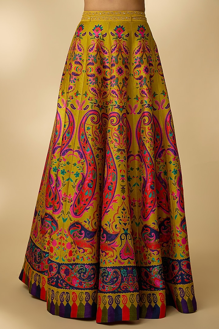 Mustard Gajji Silk Paisley Printed Lehenga Set by SHRADDHA RAMBHIA at Pernia's Pop Up Shop