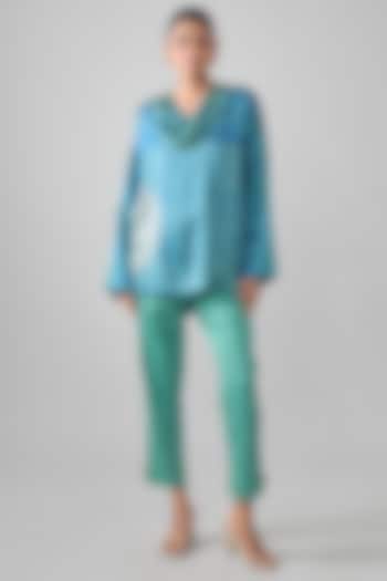 Blue Satin Raw Silk Shibori Printed Straight Short Kurta by SHRADDHA RAMBHIA at Pernia's Pop Up Shop