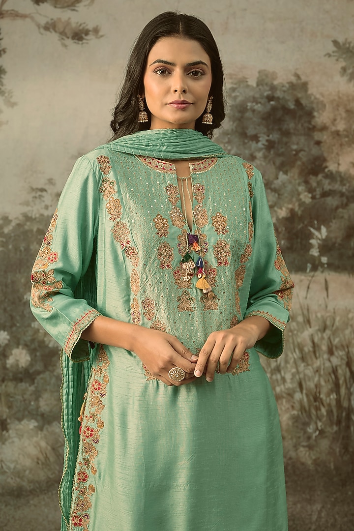 Duckegg Blue Vegan Slub Silk Resham Embroidered Kurta Set by SHRADDHA RAMBHIA at Pernia's Pop Up Shop