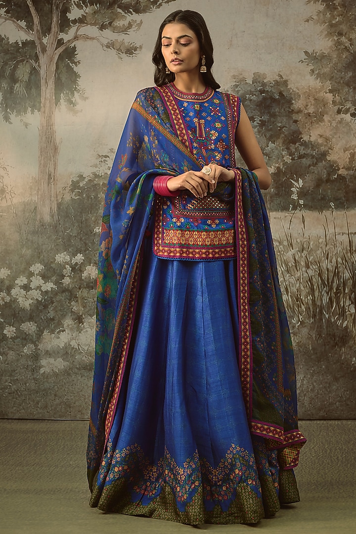 Vibrant Blue Vegan Slub Silk Embroidered Wedding Lehenga Set by SHRADDHA RAMBHIA at Pernia's Pop Up Shop