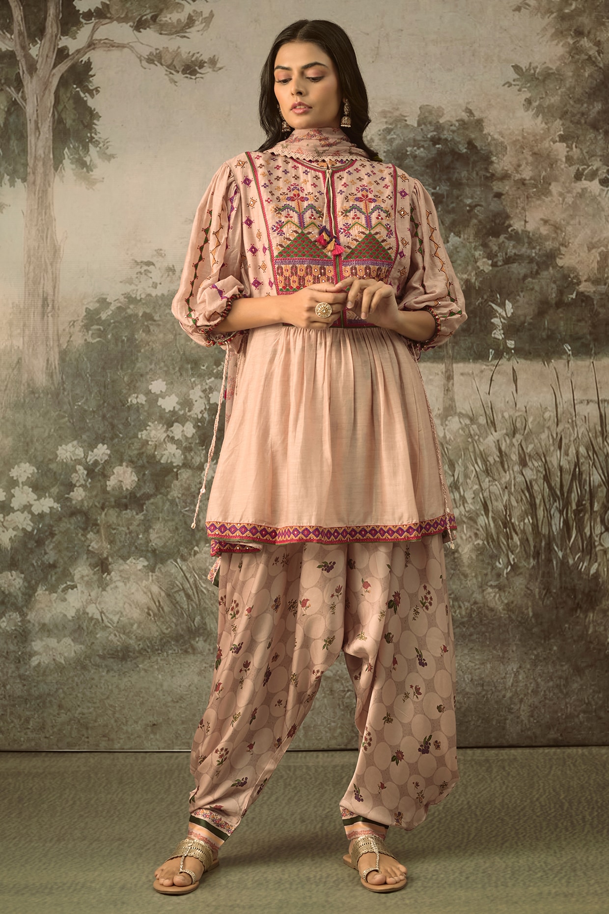 SHRADDHA RAMBHIA Dusty Pink Vegan Linen Silk Embroidered Kurta Set