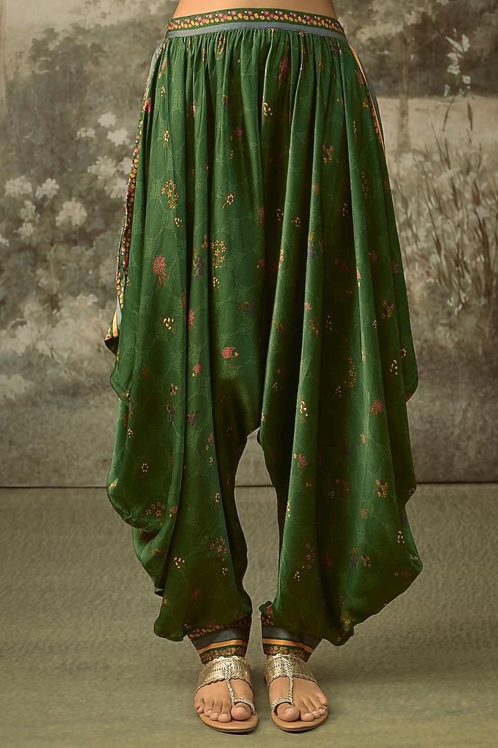 Green Vegan Linen Silk Cross-Stitch Embroidered Tie-Up kurta Set by SHRADDHA RAMBHIA at Pernia's Pop Up Shop